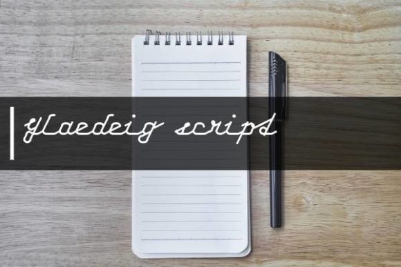 Glaedeig Script Font for Creative Makers